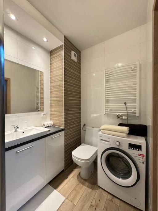 Danka 6Th Floor Chic Apartment Krakow Luaran gambar